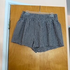 SHEIN Black and White Plaid Pull-On Shorts, Size XL
